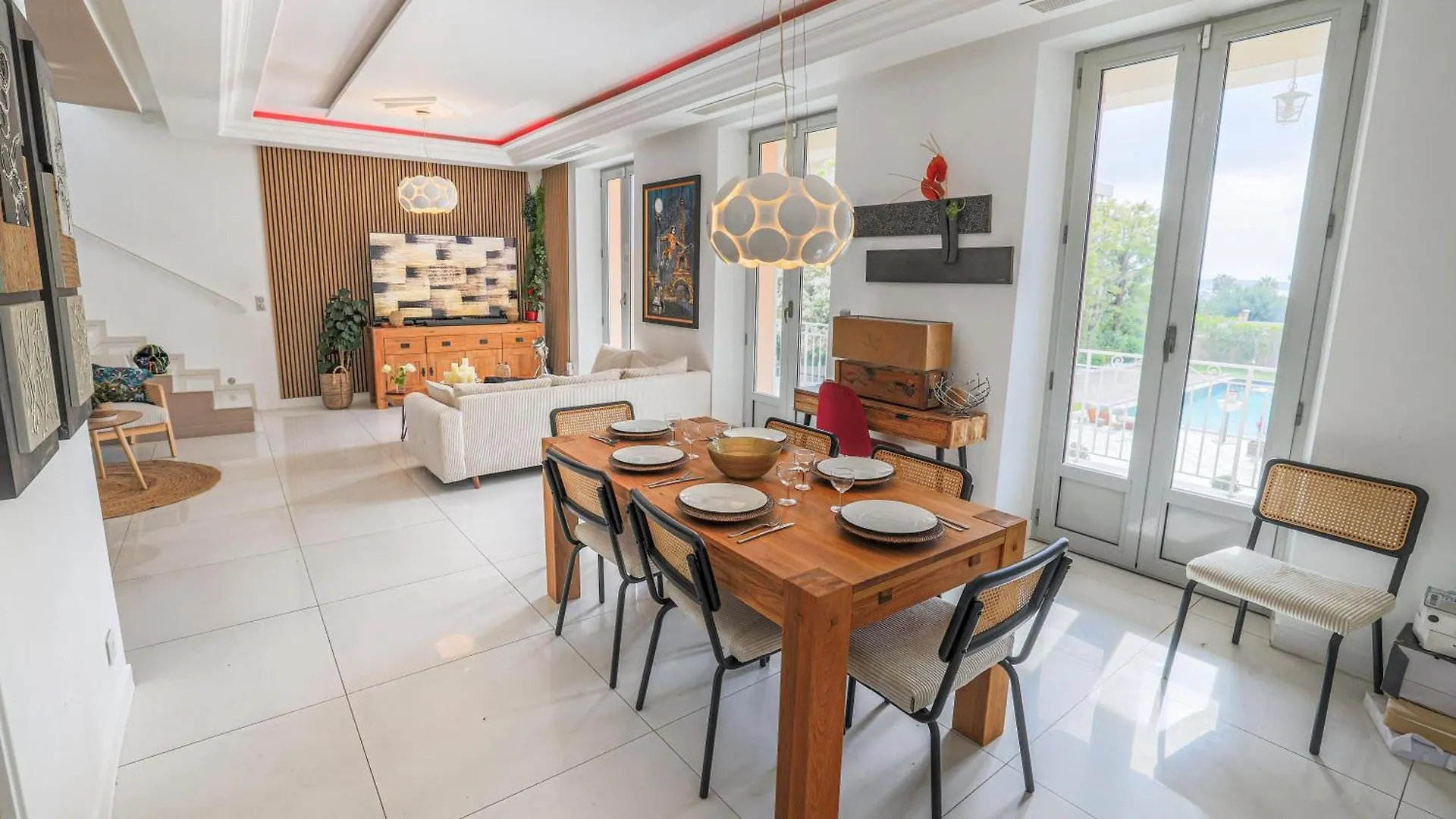 ואלאוריס Villa Lucienne